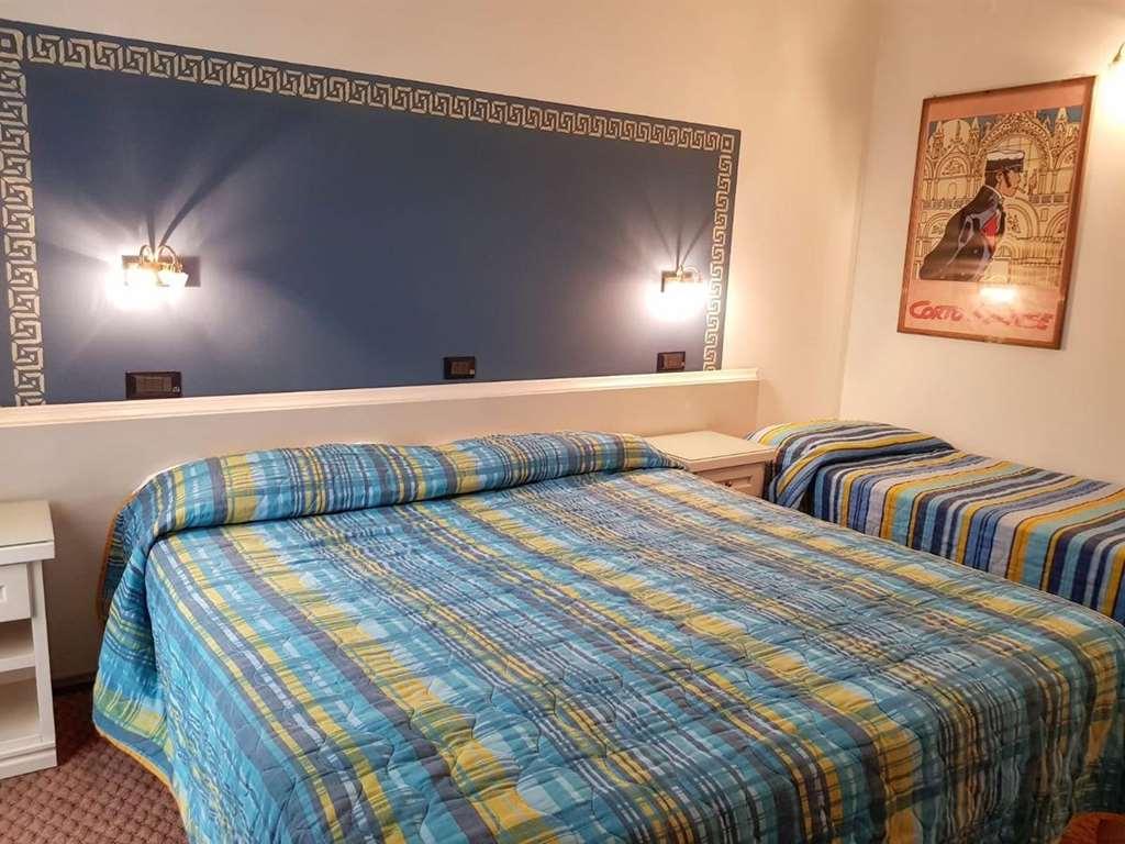 Il Grifo Hotel E Bisteccheria Toscana Montepulciano Stazione Rom bilde